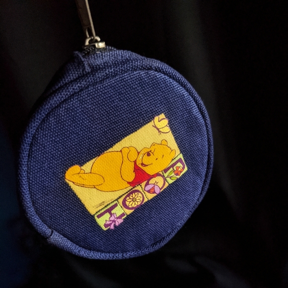 Vintage Winnie the Pooh Official Coin Purse - Picture 5 of 5